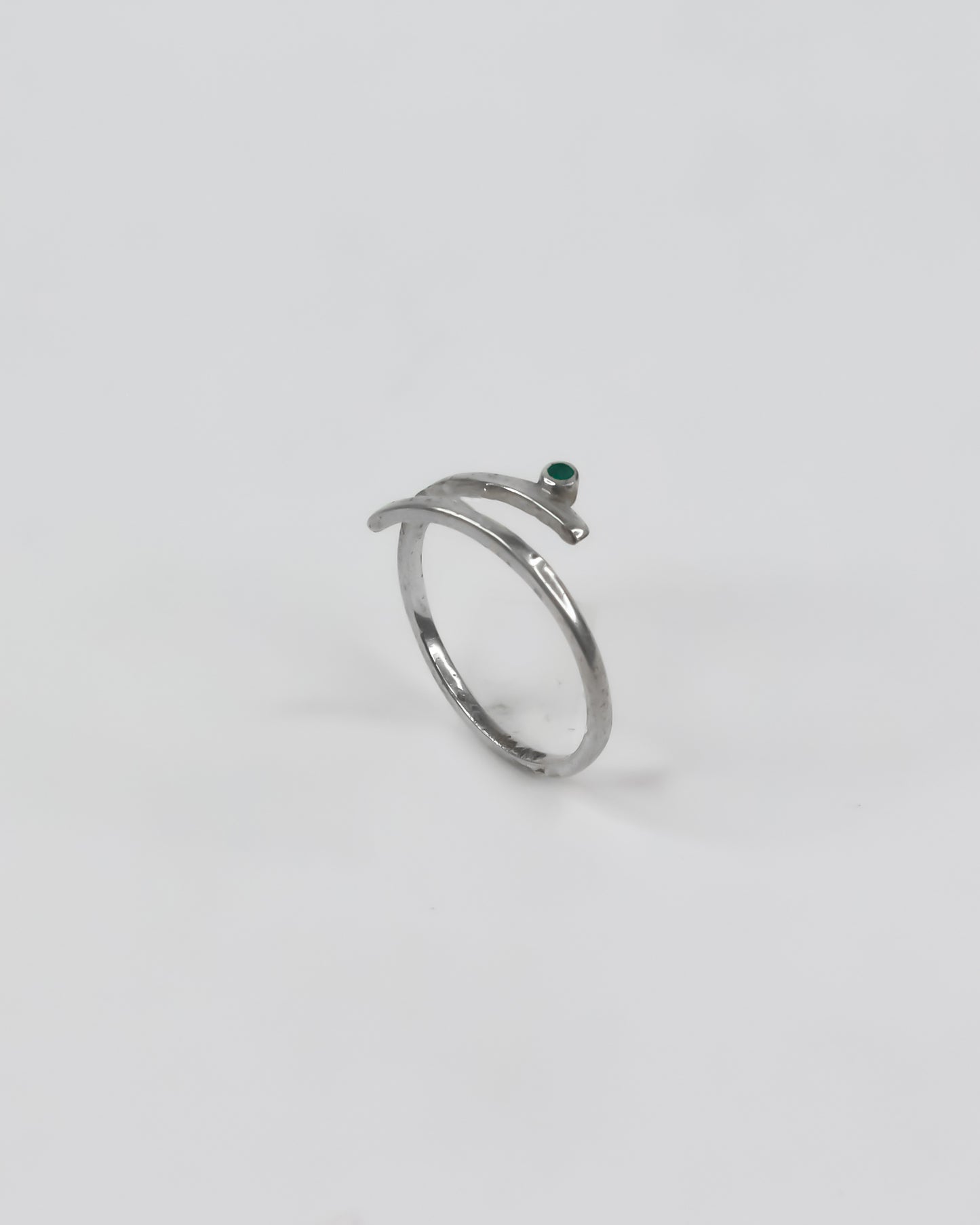 Green Spark Silver Ring
