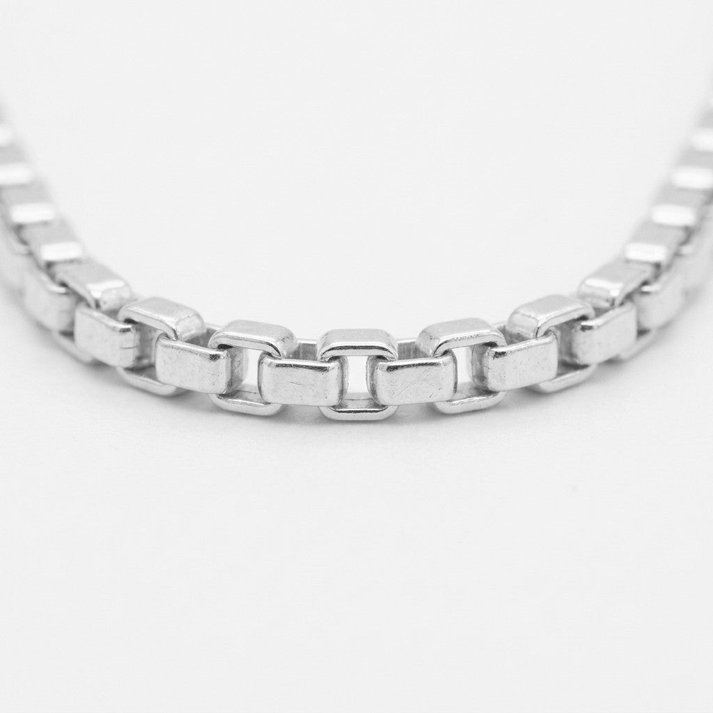 Small Box Chain