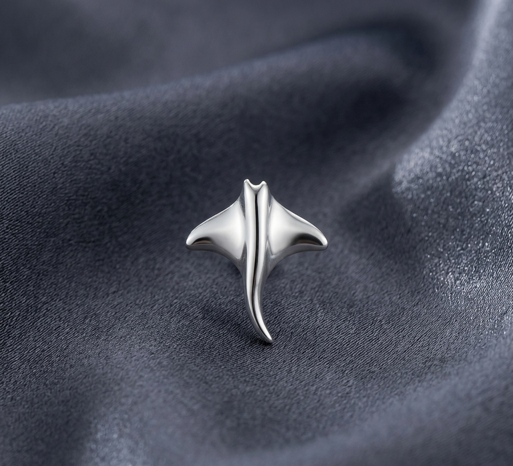 Mini Stingray Studs