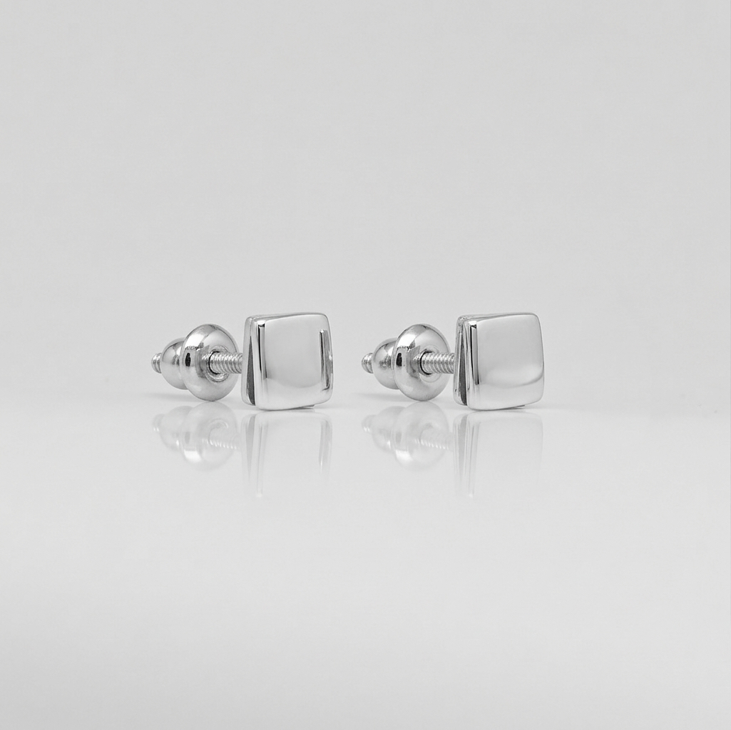 Minimal Square Studs