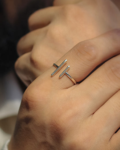 Dual Bar Adjustable Silver Ring