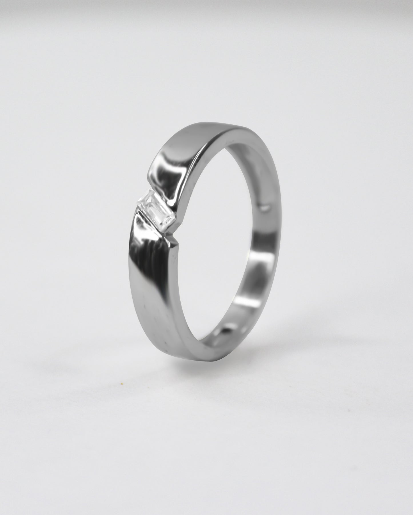 Edge Baguette Silver Ring