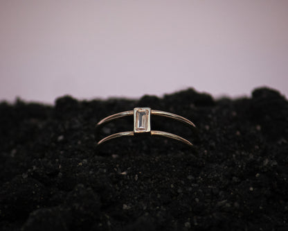 Parallel Calm Silver Ring