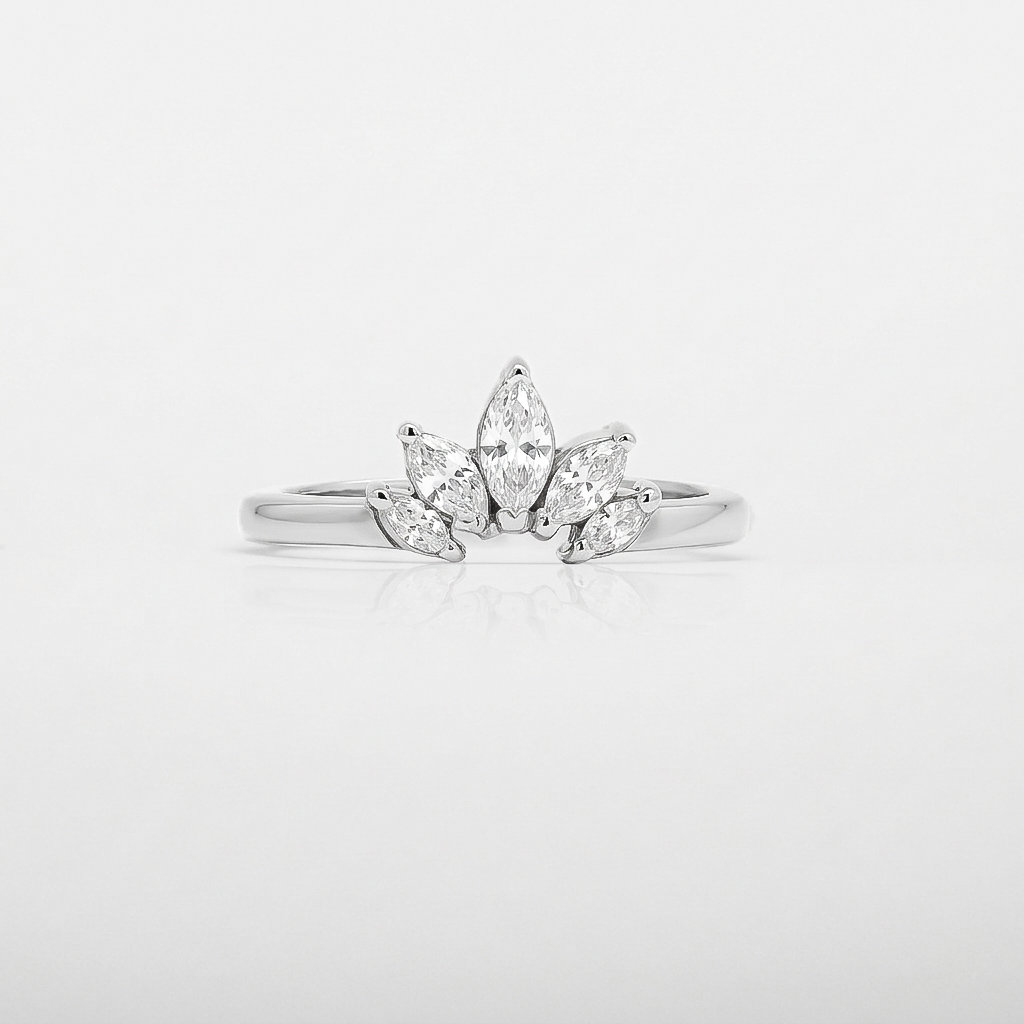 Little Crown Silver Ring
