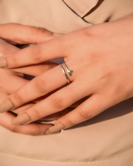 Green Spark Silver Ring