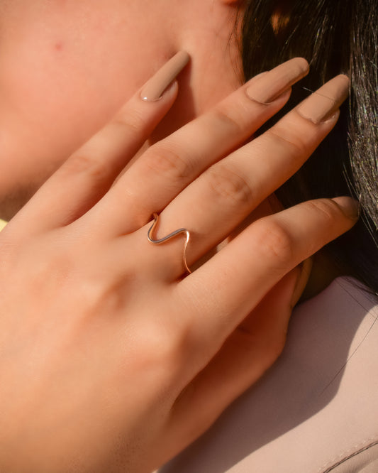 Single Wave Ring (Rose Gold)