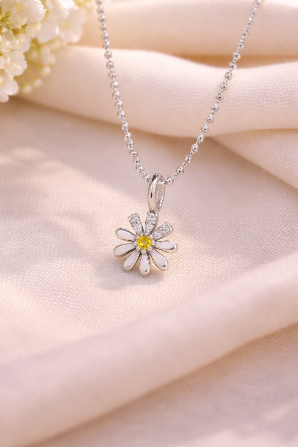 Daisy Spark Pendant