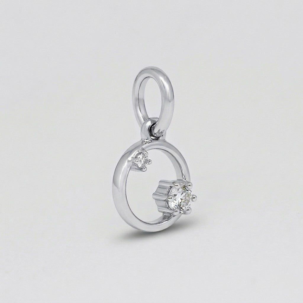 Eterna Circle Pendant